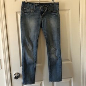 Levi’s slight curve skinny jeans